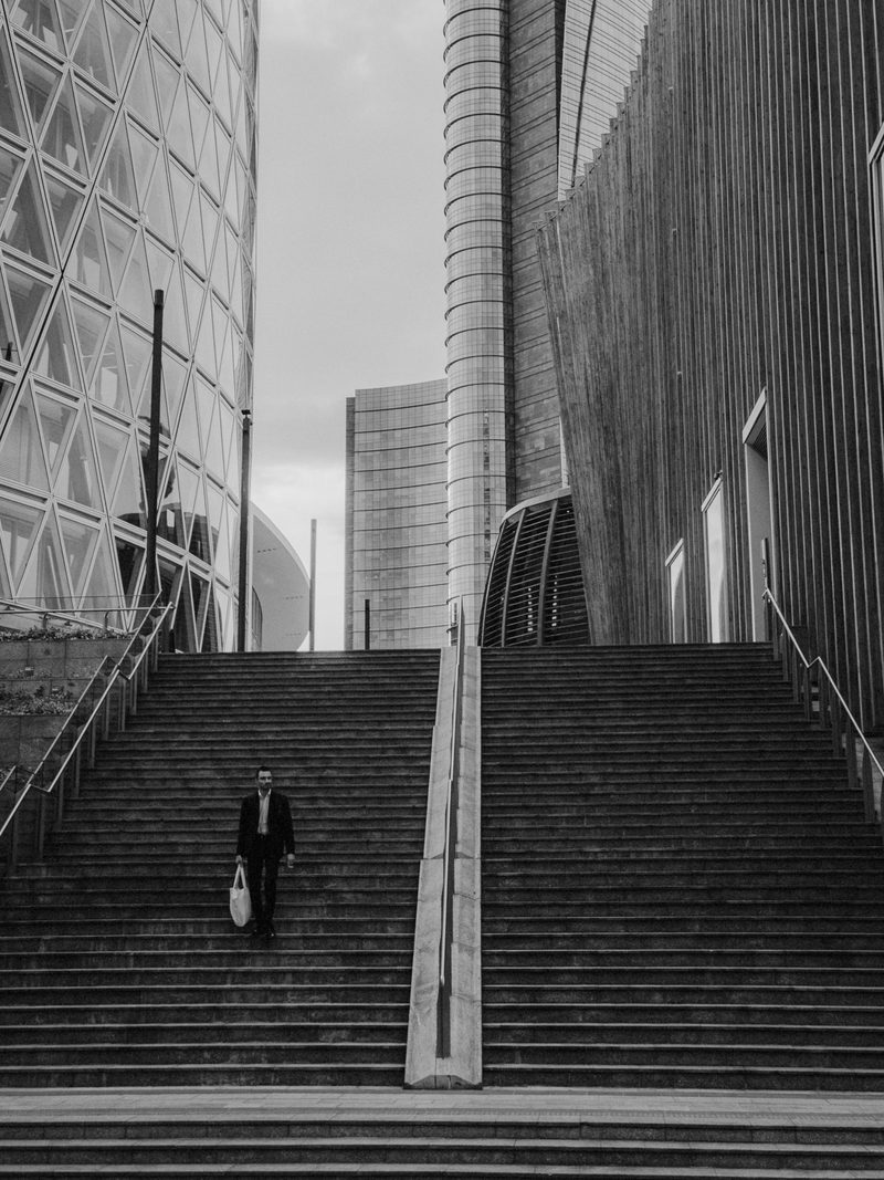 Black & White, Milan